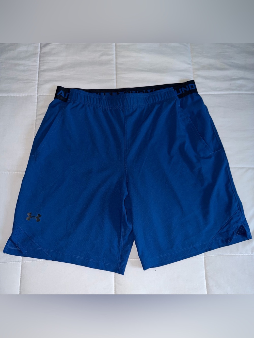 Under Armour Men's Blue Performance Training Shorts - XL